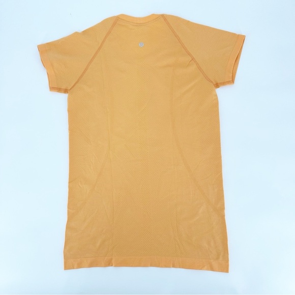 Lululemon Swiftly Tech Short Sleeve - Picture 4 of 4